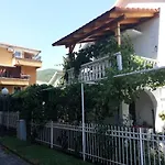 Astakos Apartments Budva
